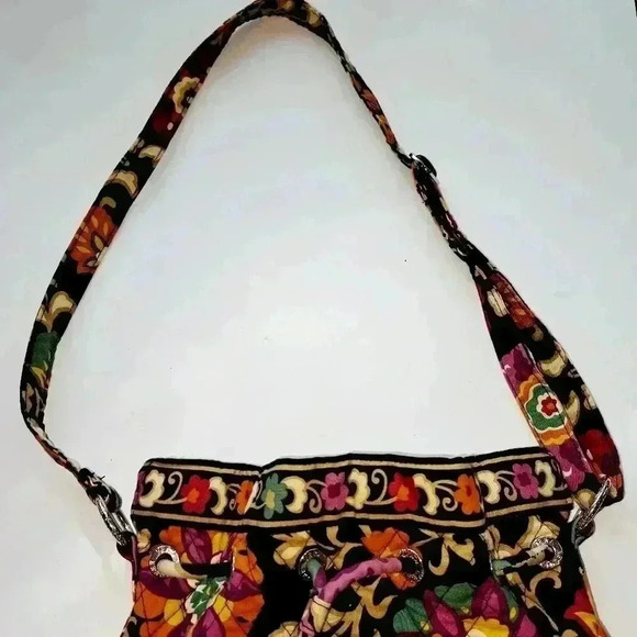 Vera Bradley Suzani Drawstring & Wrislet Set - Picture 5 of 12